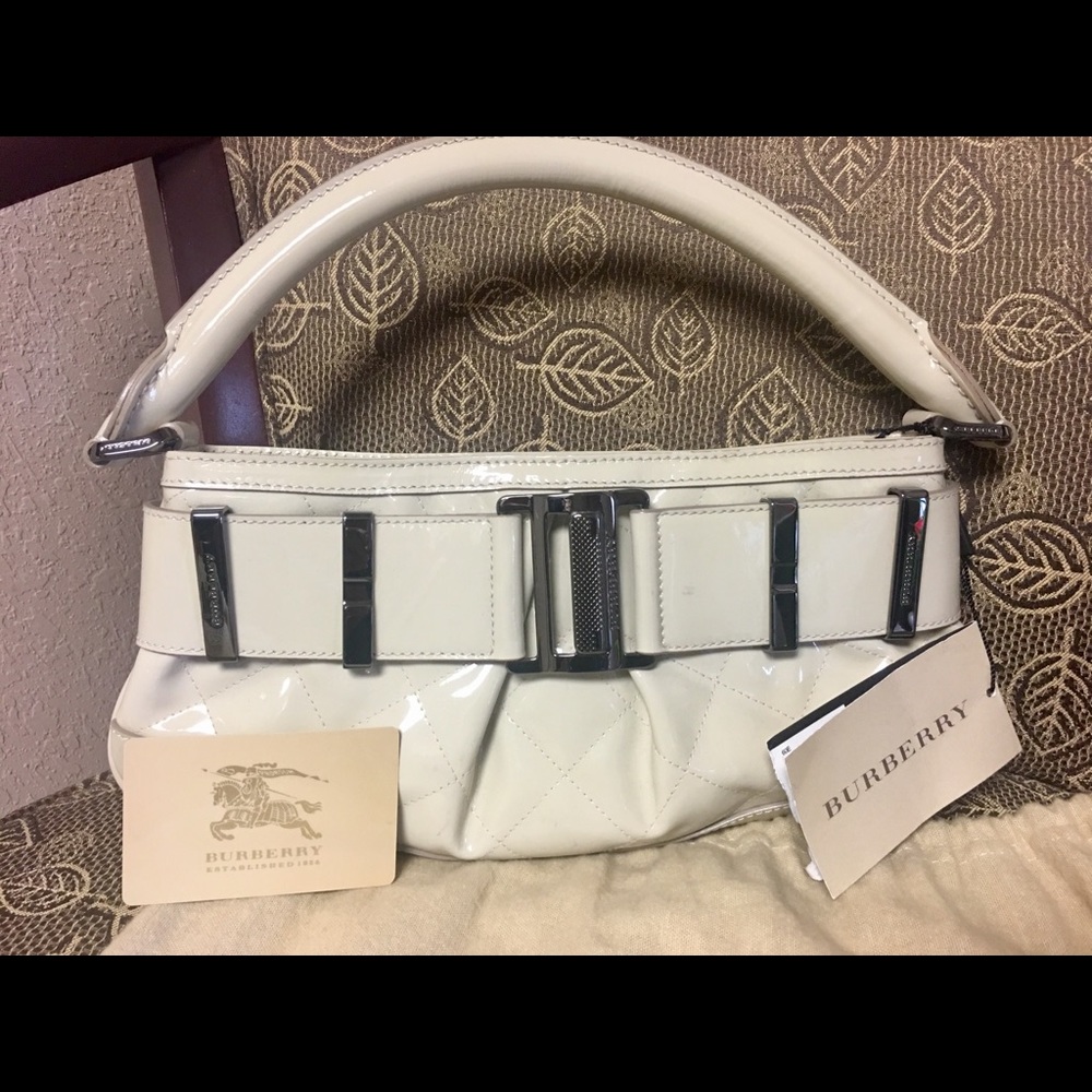 Burberry Purse - Picture 2 of 8